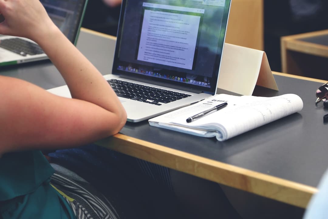 Cours étudiant technique géomatique