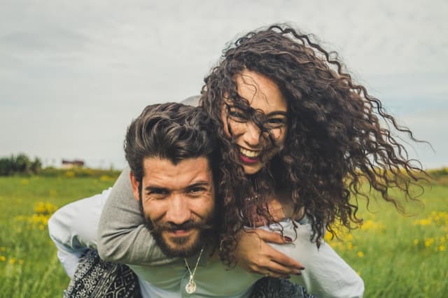 Couple en union de fait heureux