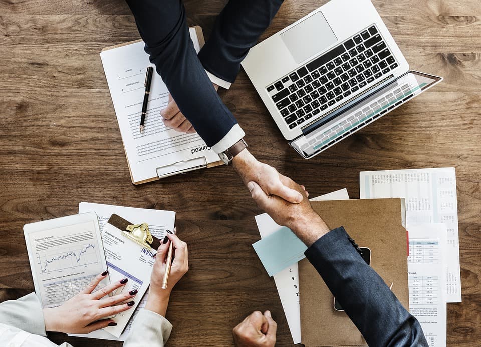 Combien ça coûte de travailler avec un notaire?