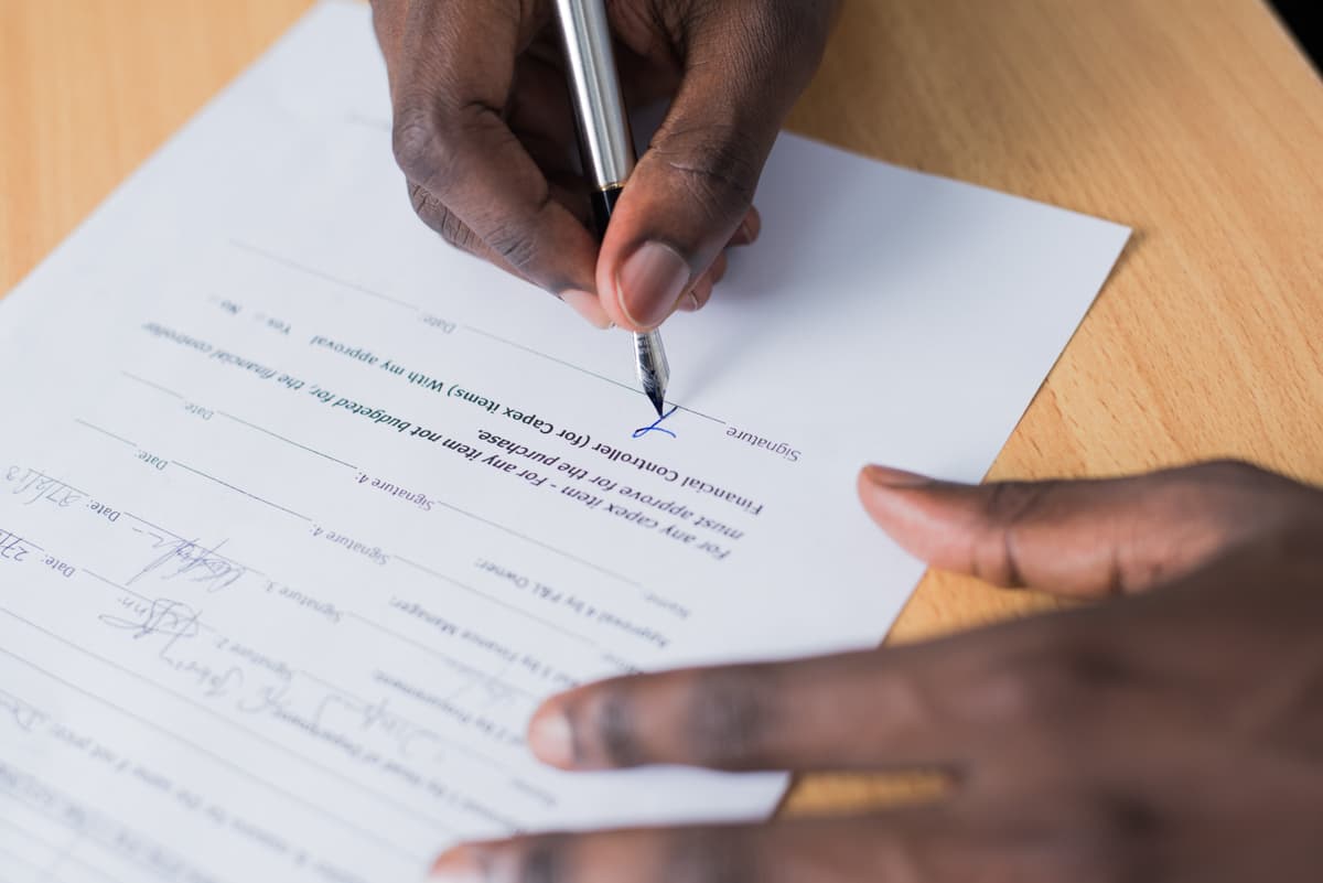Contrat de courtage : négociez les clauses