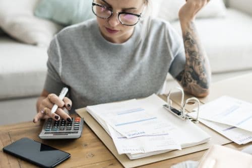 Calculating the cost of the universal life insurance