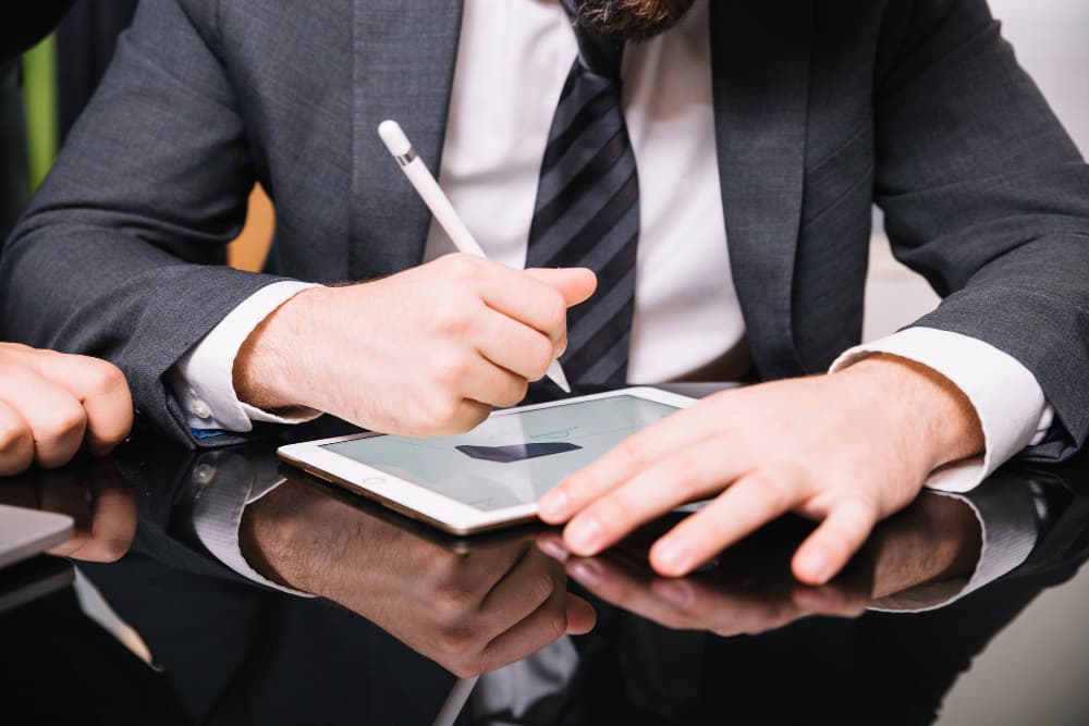 Signature électronique d’un acte authentique sur support technologique