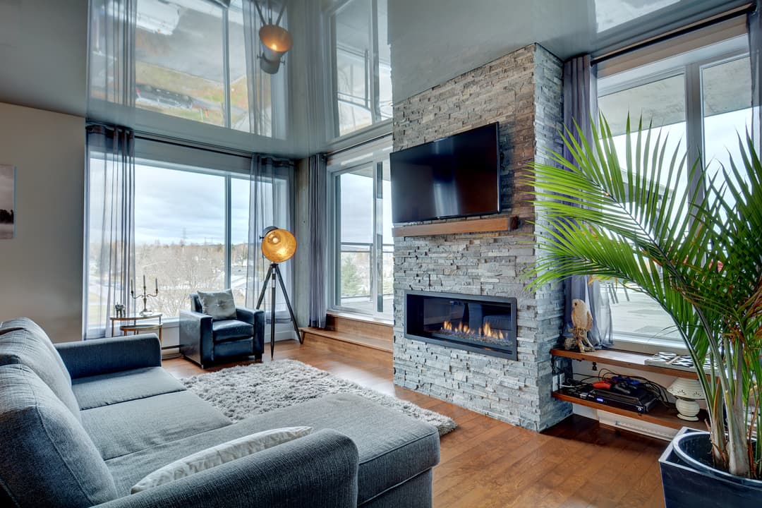 Beau condo Distinction salon