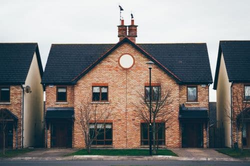Semi-detached house: how much does it cost?