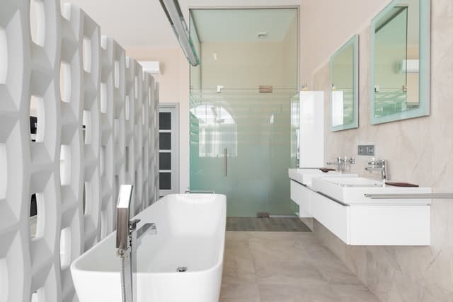 Bon rapport inspection bâtiment salle de bain