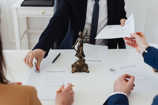 Un notaire peut vous aider à partager votre patrimoine familial lors d'un divorce