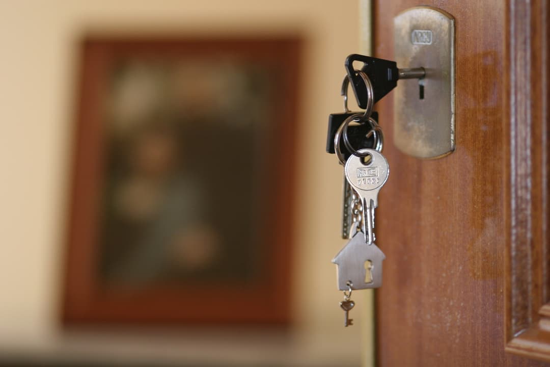 Choisir une hypothèque pour sa maison : les facteurs qui influencent le taux