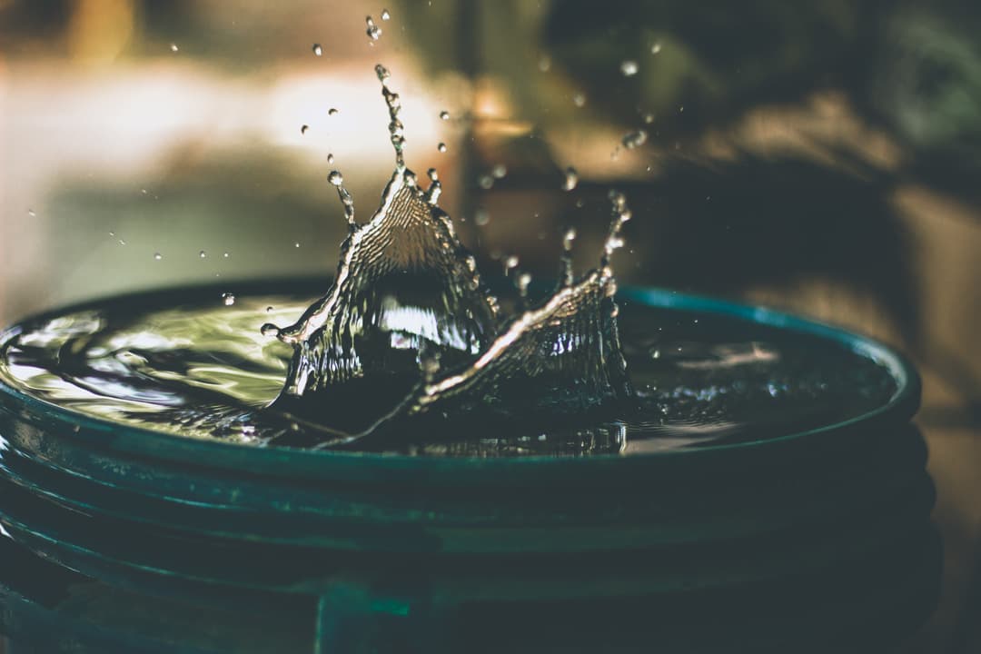 Eau puits artésien