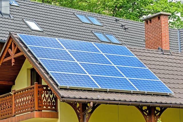 Un panneau solaire en fonctionnement
