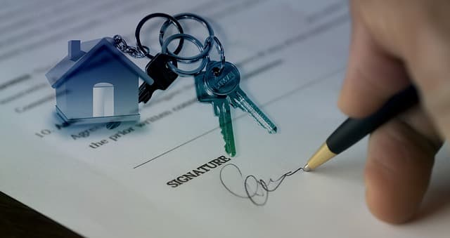 Une personne procède à l'achat d'une propriété après avoir posé toutes ces questions