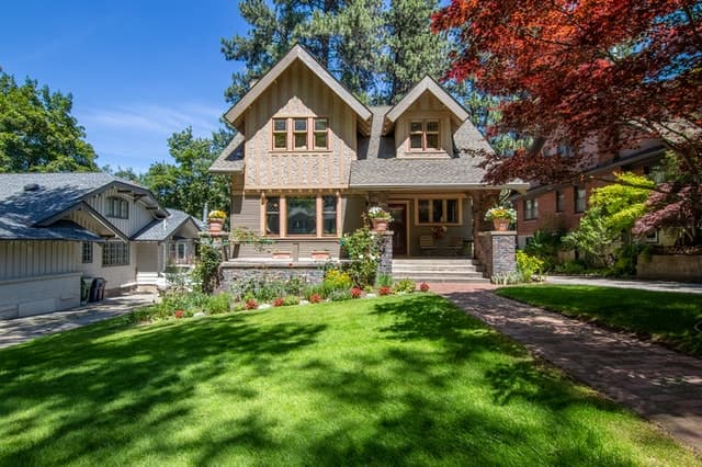 Le marché immobilier canadien est moins abordable qu'autrefois