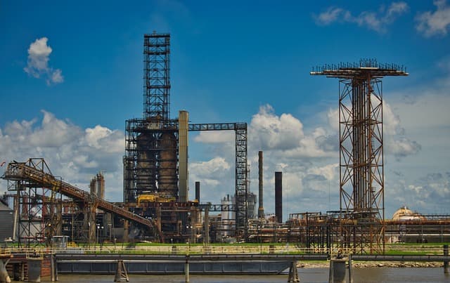 Une raffinerie de pétrole à Lévis