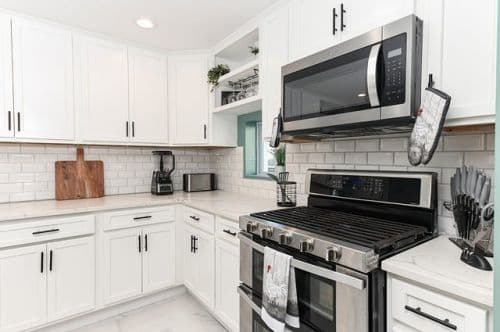 Electrical kitchen appliances that use a lot of energy